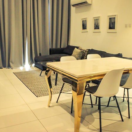 Embassy Gardens Deluxe Appartement Accra Buitenkant foto
